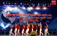 ĐHBK Hà Nội trao các học bổng toàn phần cho đội Nhất cuộc thi ViSEF
